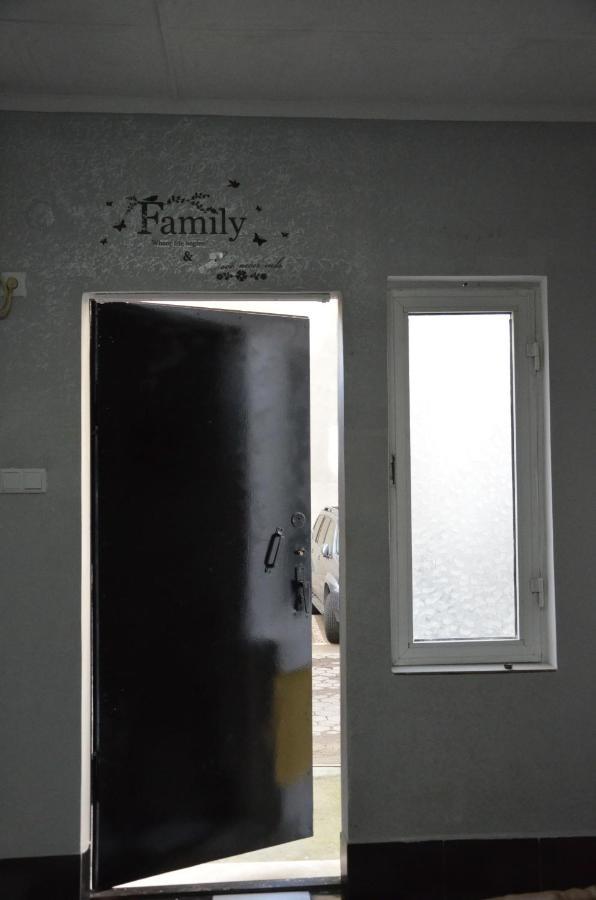 Hostel California Batumi Kültér fotó