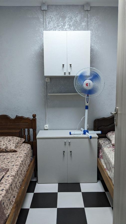 Hostel California Batumi Kültér fotó