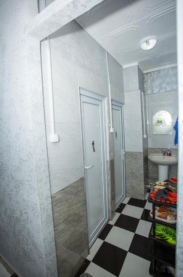 Hostel California Batumi Kültér fotó